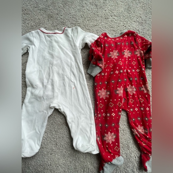 Honest Baby One Piece Christmas Pajamas Bundle Size 6-9m - Picture 6 of 7